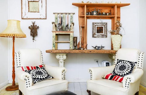 Normanville House | 18 Herbert Street Normanville