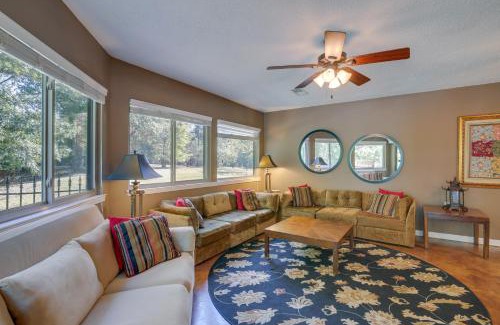 Southaven House | 18 Mi to Dtwn Memphis Oasis on 8 Acres!