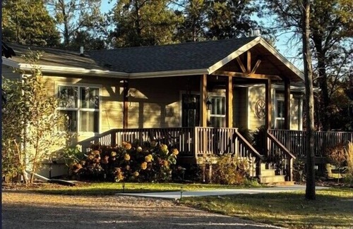 Rome House | 18 Pines - Right next to Sand Valley!