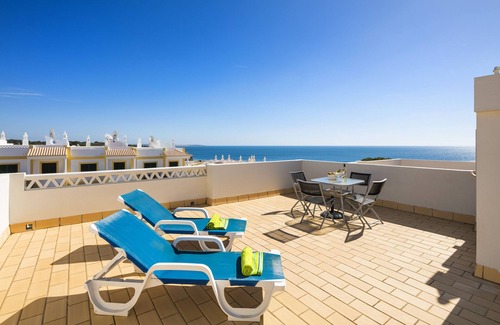 Carvoeiro Ski Chalet | 18 Terraços de Benagil (Casa do Pintor)