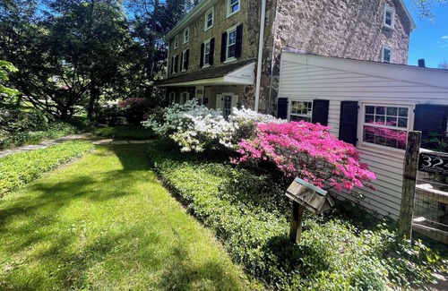 Lenni Other | 1820's Farmhouse & Nature Experience Near Philadelphia