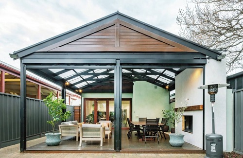 Keswick Cottage | 1880’s cottage home near Showgrounds