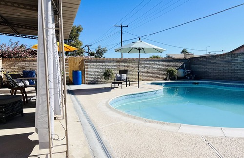 Glendale House | 1963 Quietness