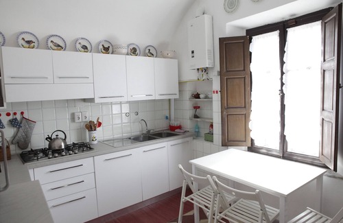 Calci Villa | 19th century villa: living room, dining, study, 5 double rooms, park, panorama.