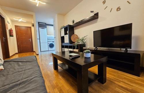 Distrito Oeste Apartment | 1A120 Coqueto y tranquilo apto en Gijón