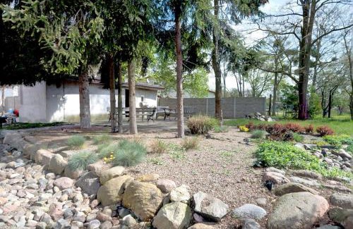 Schwedt/Oder Apartment | 1B Neu renoviert 3 Zi Whg 5 Betten 43,29qm