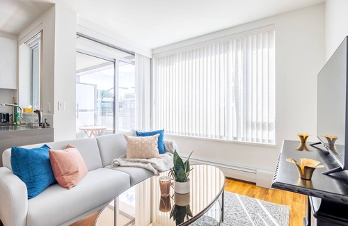 Mount Pleasant Condo | 1BD condo with free parking, Mount Pleasant!