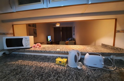 Lagos Apartment | 1Bedroom apartment w/pool and bbq 10minutes from Meia Praia Beach