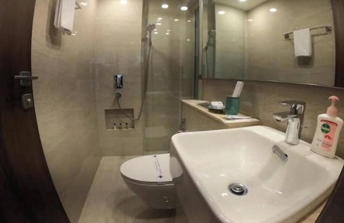 Hiranandani Gardens Apartment | 1BHK @ Hiranandani Powai