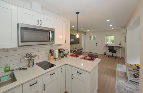 Princeton House | 1BR Apt With Pool Near Farms & Shopping & Princeton University