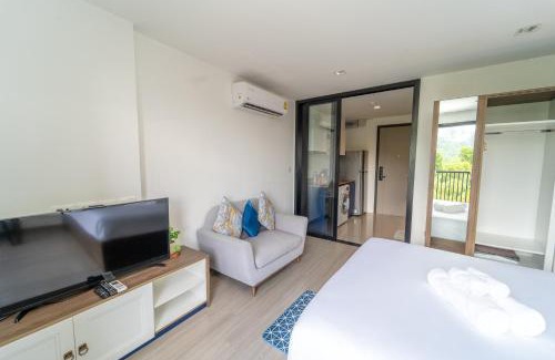 Phuket House | 1BR Designer Mountain View Condo - Central Phuket