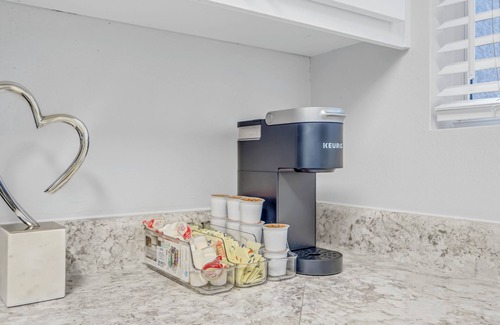 Mesa Apartment | 1BR - Gym - Pool - Great For Mid/Long Stays