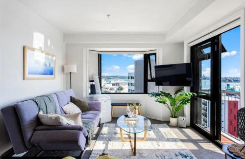 Auckland Central Business District Apartment | 1BR with Stunning Harbour Views - Netflix - WiFi