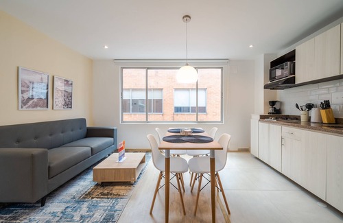 Financial District Apartment | 1BRR Spectacular High-End Apartment in Chapinero Alto with Wifi