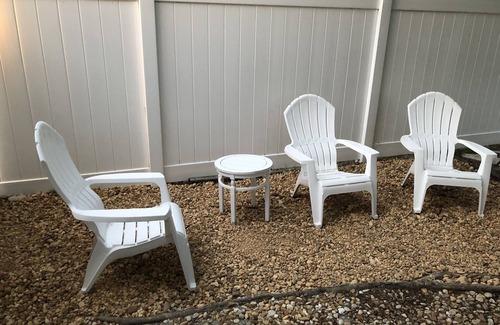 Whitney Beach House | 1st Floor 2 Bed 1 bath home short walk to beach, North LBK NO HURRICANE DAMAGE