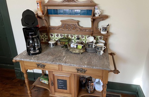 Hays Apartment | 1st Floor Historic Limestone Property Downtown
