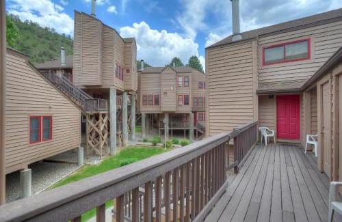 Durango House | 2 2 Ferringway 9