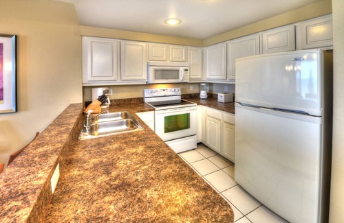 Brush - Stewarts Condo | 2/2 Lockout - Ocean Walk Resort