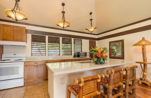 Poipu Condo | 2/2 OCEAN VIEW with AC, Poipu Beach Condo Resort, Kiahuna, Pool, Gym, Courts