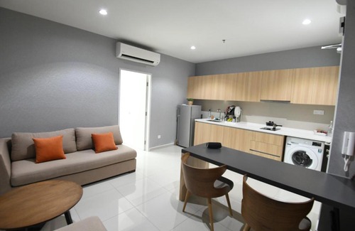 Shah Alam Apartment | 2-5 PAX, WiFi, 126 Liberty I-City