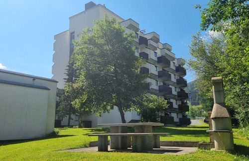 Savognin Apartment | 2.5 room apartment for 1 - 6 people with a view of the village of Savognin