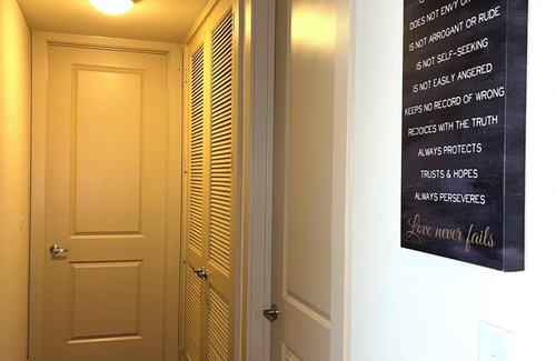 Washington Ave./ Memorial Park Apartment | 2 BDR ✔️SPACIOUS ✔️COZY✔️DOWNTOWN✔️