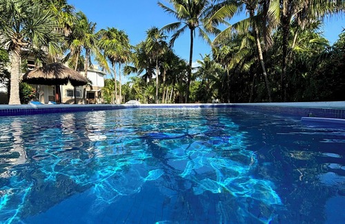 Playa del Secreto Villa | 2 Bdrs. Villa with Pool & Beach 100 mt, Air Conditioning ,Wi-fi, Chef & Staff