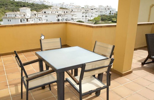 La Linea de la Concepcion Apartment | 2 bedroom penthouse block 1 (Apartment 1)