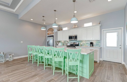 Port Bolivar House | 2 Beachfront Homes, Each with Pool. Sleep 26