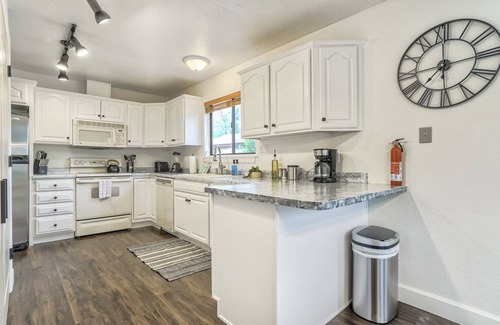 Colorado Springs House | 2 Bears Combined
