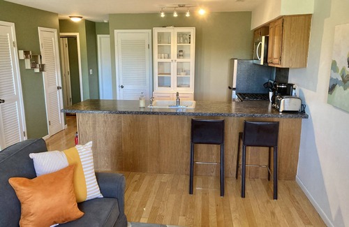 Vernon Condo | 2 Bed 2 Bath Condo in beautiful Great Gorge Vge. Walk to golf & Minerals.
