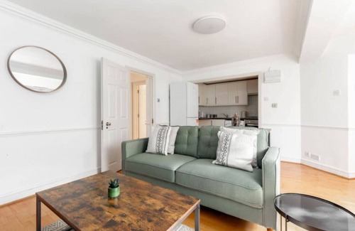 Addison Apartment | 2 Bed Apartment in Hammersmith