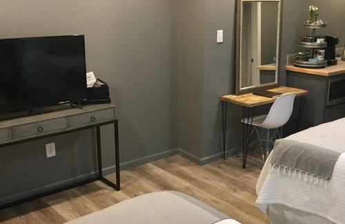 Lake Charles Apartment | 2 Bed Business or Family Travel