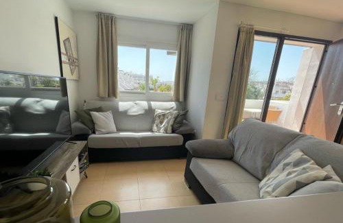 Alhama de Murcia Apartment | 2 Bed Flat - Sleeps 4 - Pool - Parking - Wifi