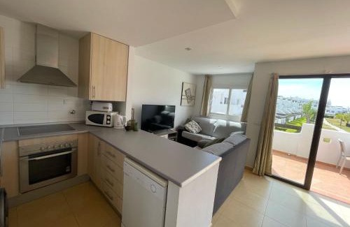 Alhama de Murcia Apartment | 2 Bed Flat - Sleeps 4 - Pool - Parking - Wifi