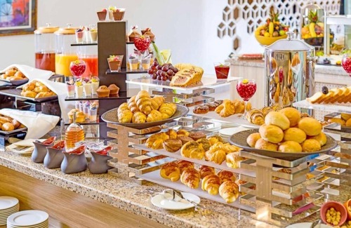 Mecca House | 2 Bed: Ibis Styles Makkah