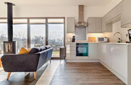 East Bergholt House | 2 Bed in East Bergholt 95941