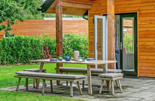 Upper Killay House | 2 Bed in Gower 91723