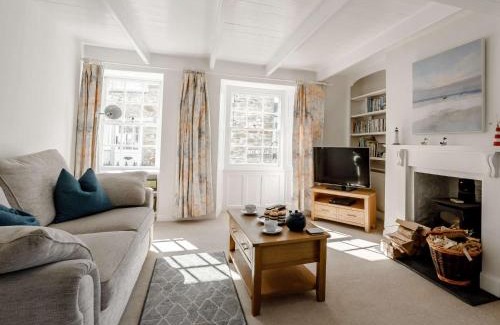 Polruan House | 2 bed in Polruan PC013