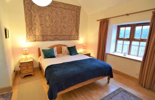 Cairnbaan House | 2 bed property in Cairnbaan CA113