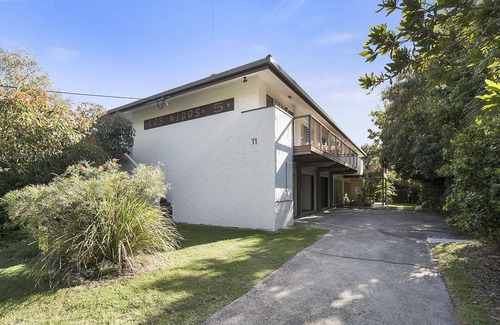 Point Lookout Apartment | 2 bedroom 1 bathroom unit in small complex close to several beaches