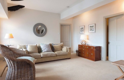 Salcombe Cottage | 2 bedroom accommodation in Island Street