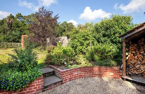 Docking Cottage | 2 bedroom accommodation in Docking, near Hunstanton