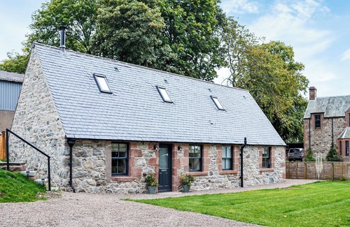 Kirriemuir Cottage | 2 bedroom accommodation in Kirriemuir