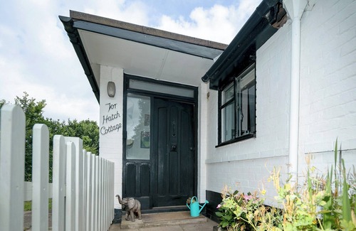 Chilworth Cottage | 2 bedroom accommodation in Guildford