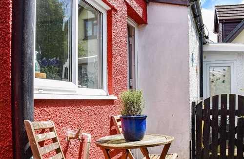 Llangadog Cottage | 2 bedroom accommodation in Llangadog