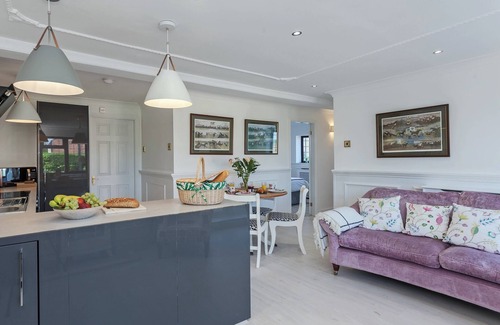 Ormskirk Cottage | 2 bedroom accommodation in Halsall, near Ormskirk