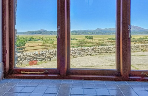 Talsarnau Cottage | 2 bedroom accommodation in Talsarnau, near Harlech