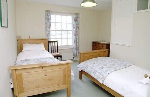 Bridport Cottage | 2 bedroom accommodation in Walditch, near Bridport