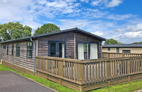 Honiton Cabin | 2 bedroom accommodation in Honiton